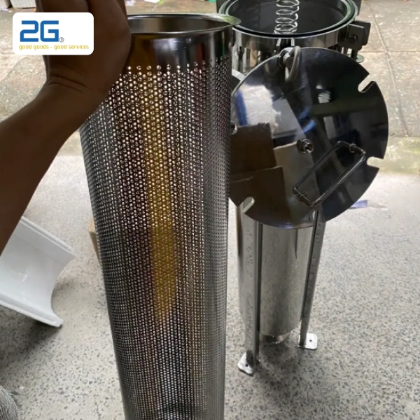 Bình lọc inox có độ bền cao, hiệu quả lọc tốt và tính thẩm mỹ cao